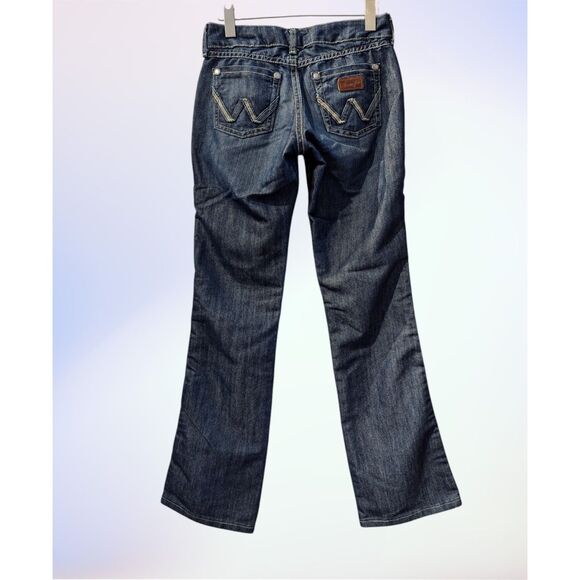 Wrangler Mae Premium Patch Low Rise Boot Cut Jeans  Sz  3/4 x 34 - Picture 4 of 9